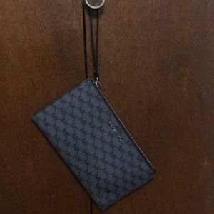 Michael Kors large wristlet